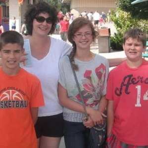 Meet your Posher, Teresa